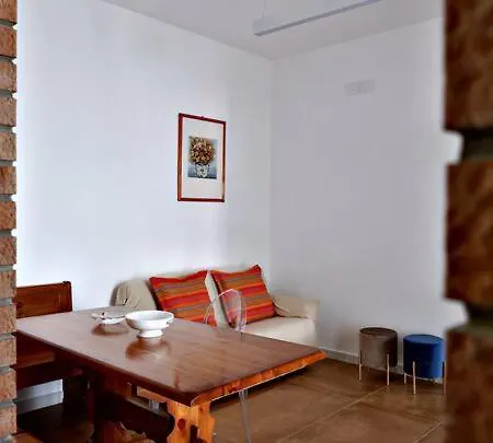 Turu' - House *